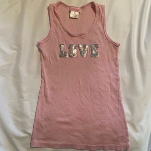 Pink tank top
